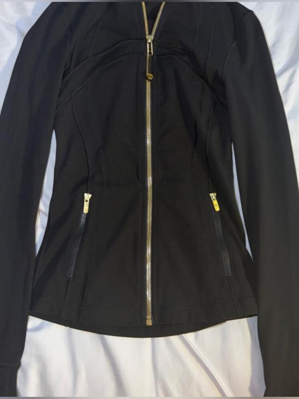 Lululemon define jacket with gold zipper